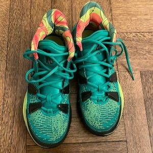 Nike Men's Green Kyrie 7 Basketball Shoes